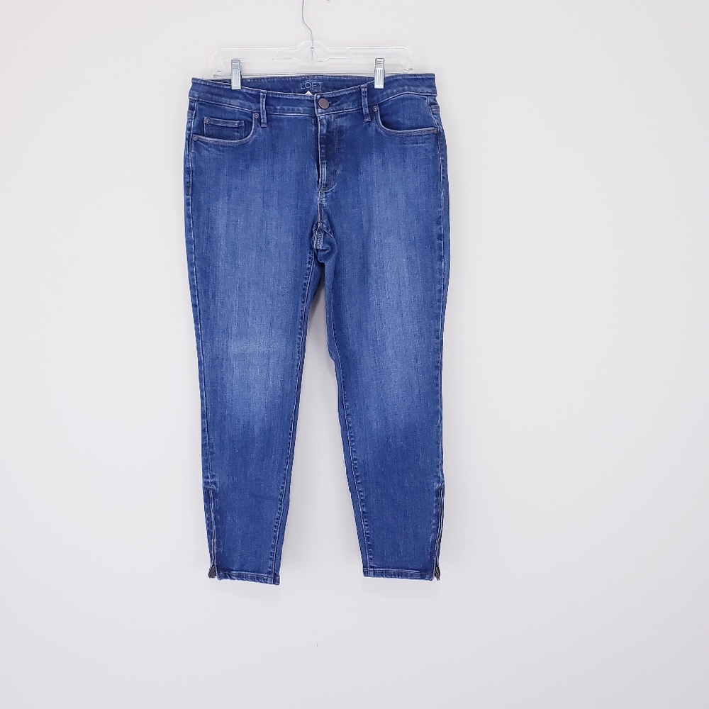 LOFT Skinny Jeans in Medium Blue Wash